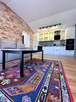 Гостевой дом Купринн Балаклава Вилла «В стиле Loft у бассейна»-15